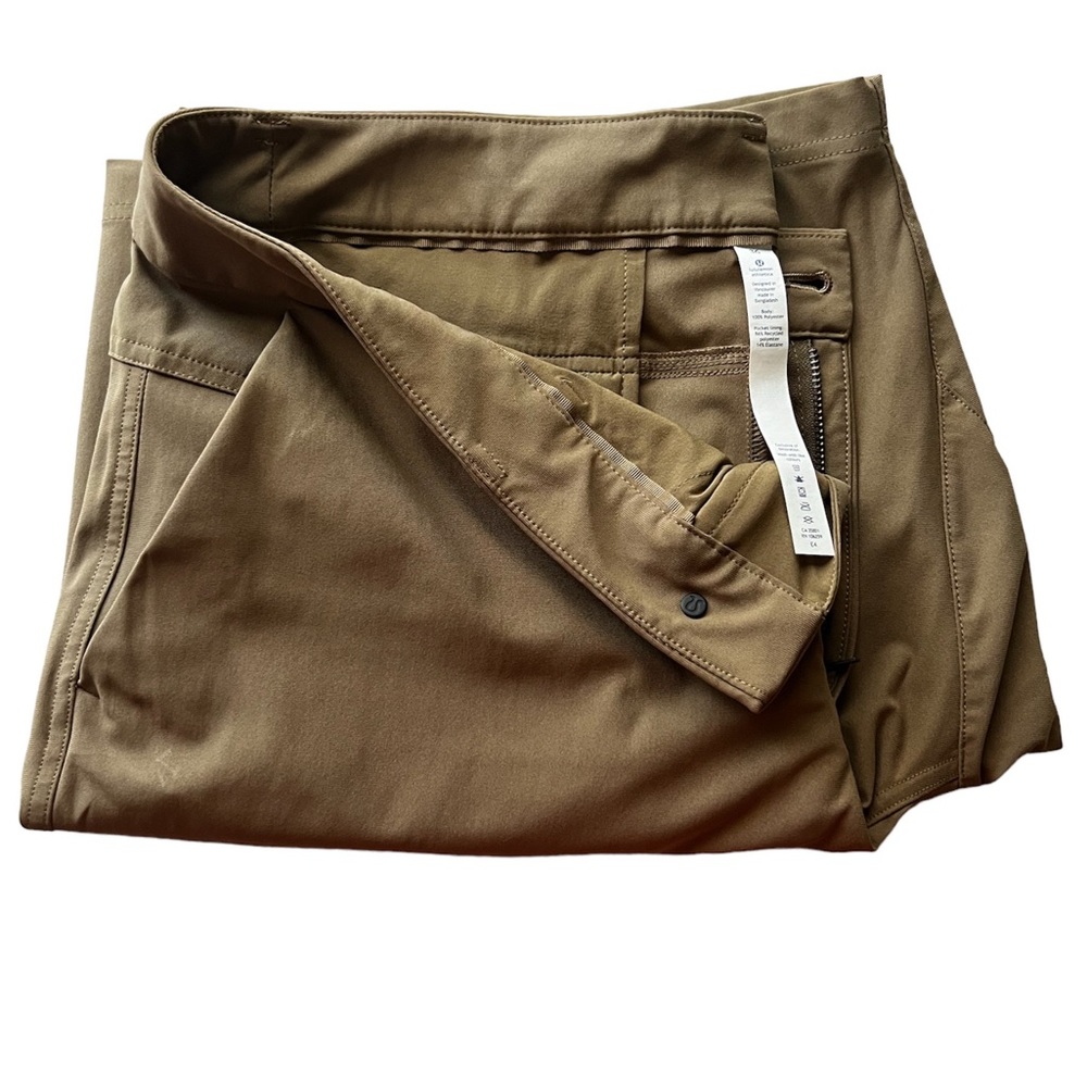 Men’s Lululemon shorts